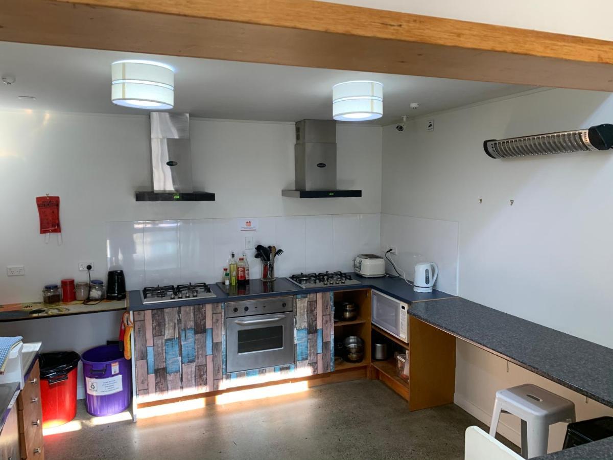 Wanaka Backpackers Bothy Hostel Buitenkant foto